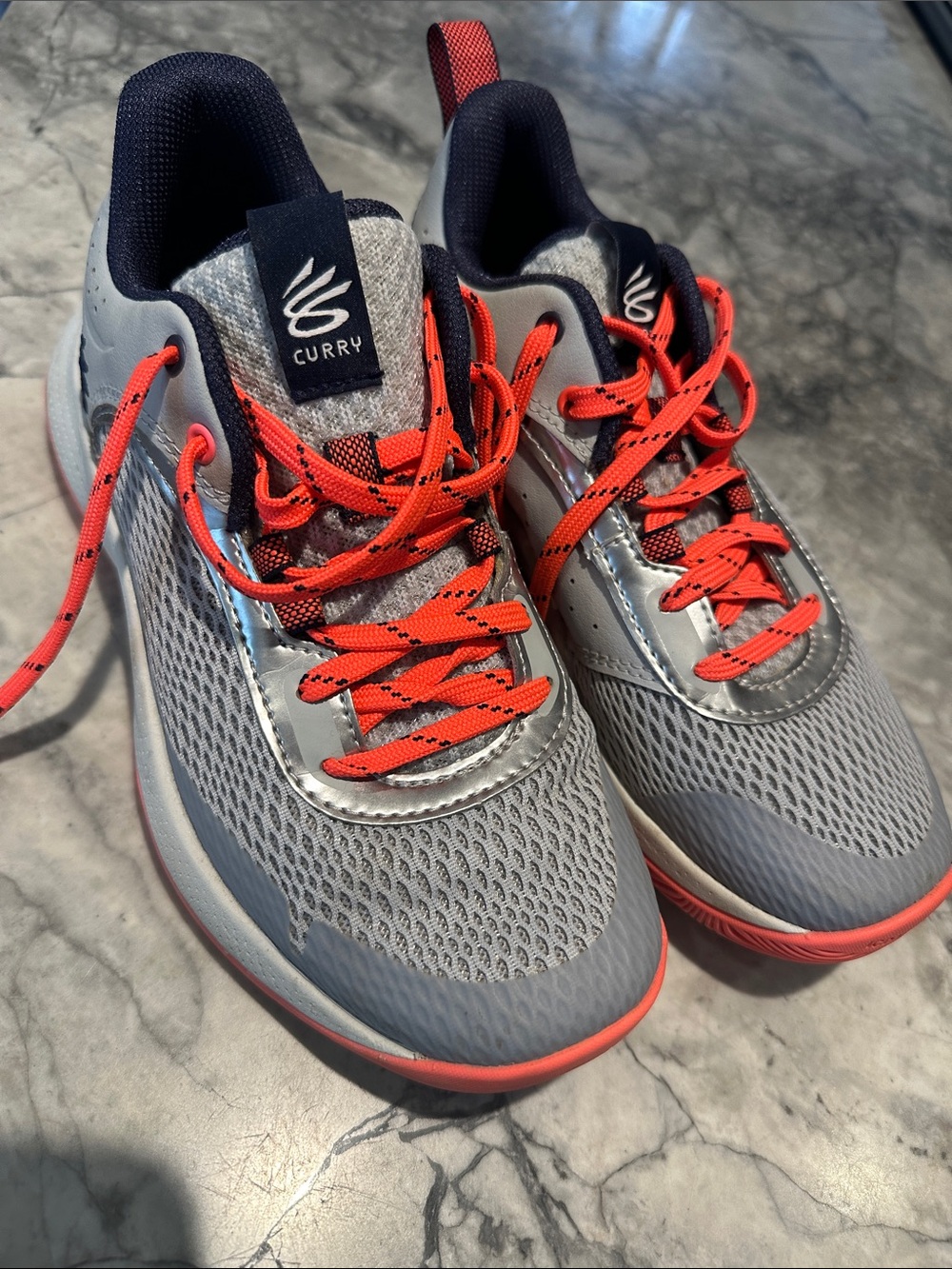 Under Armour Curry boys athletic shoe